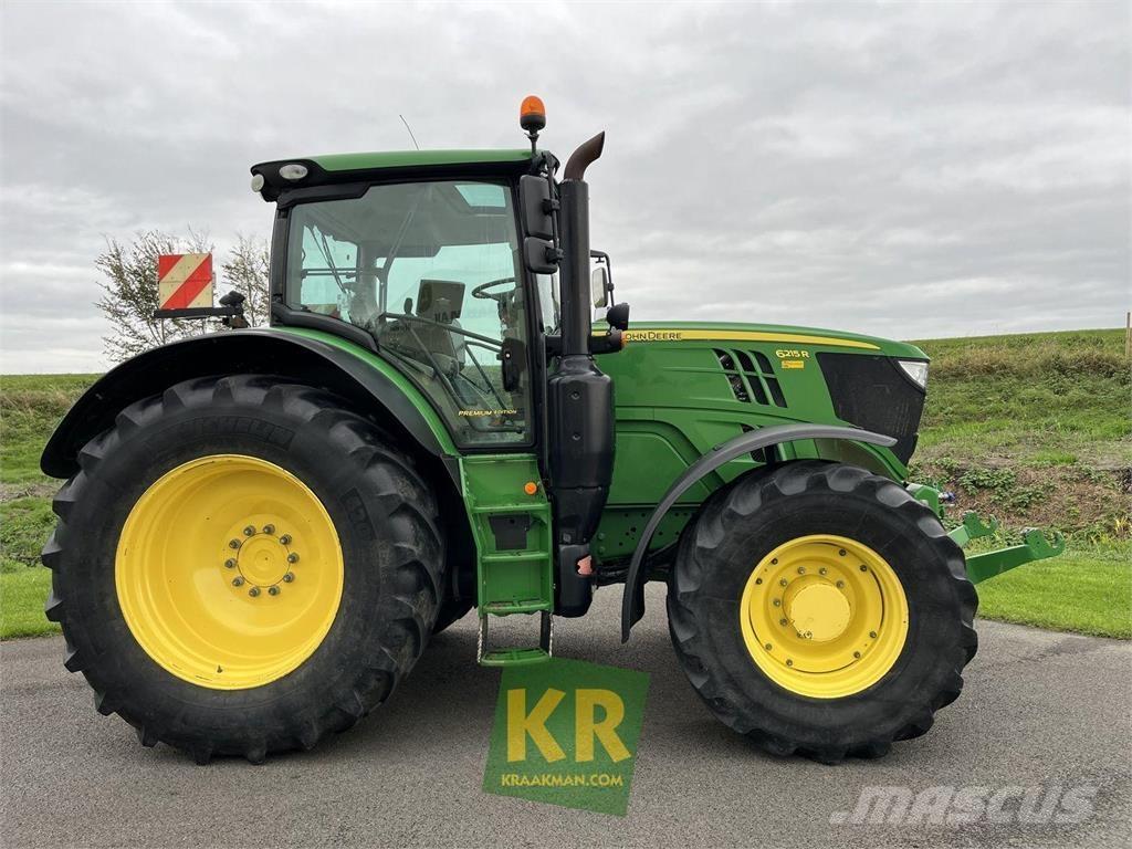 John Deere 6215R 曳引機
