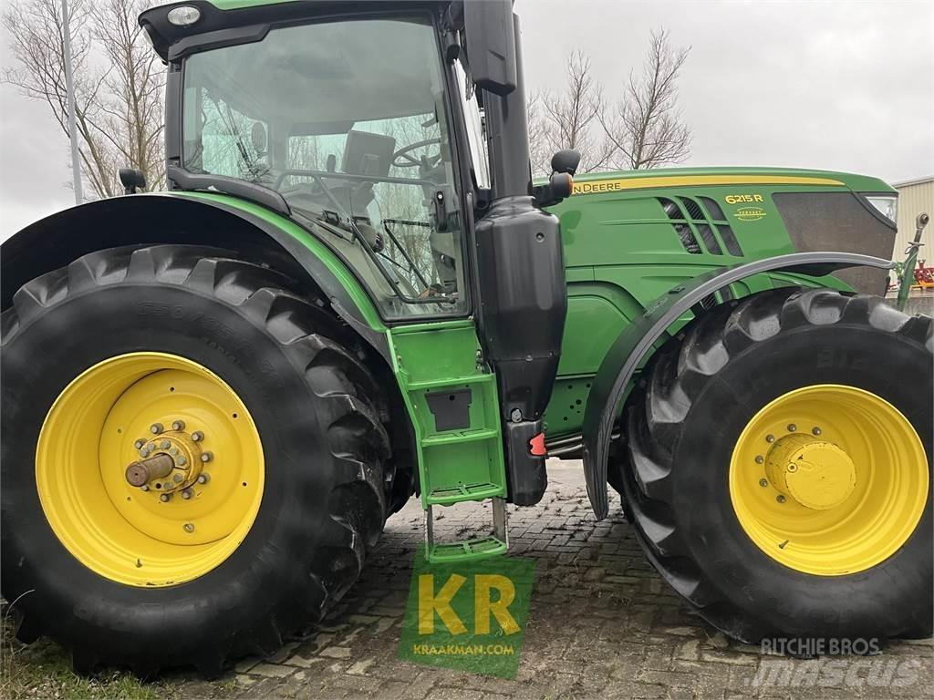 John Deere 6215R 曳引機
