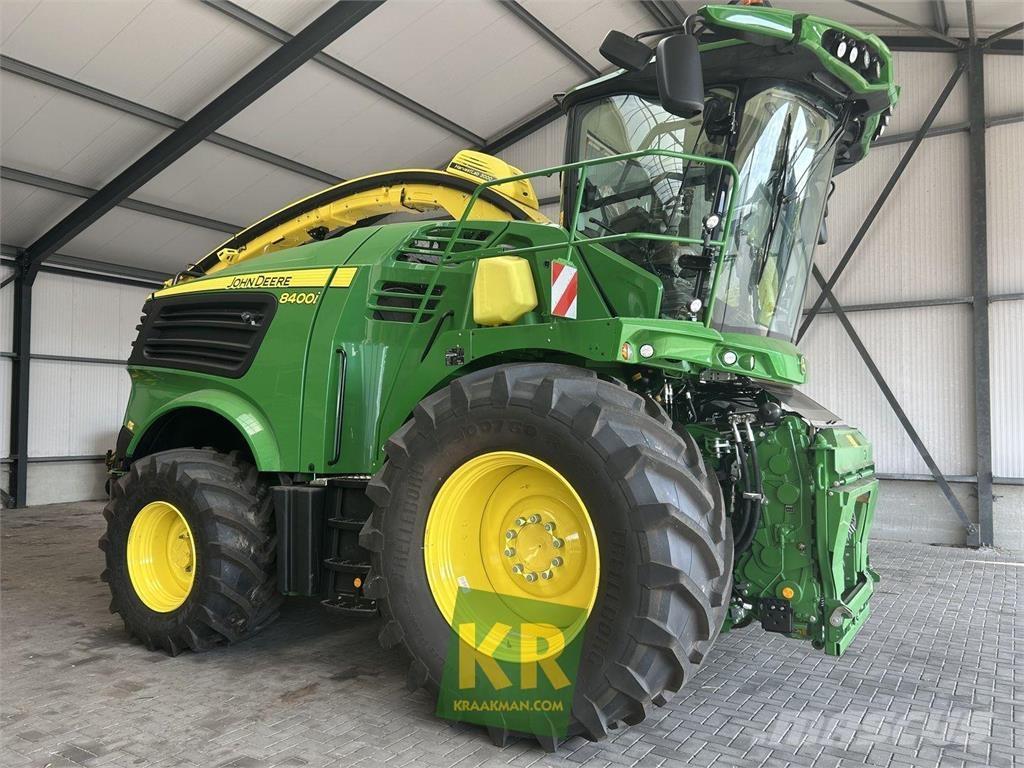 John Deere 8400 牧草收穫機