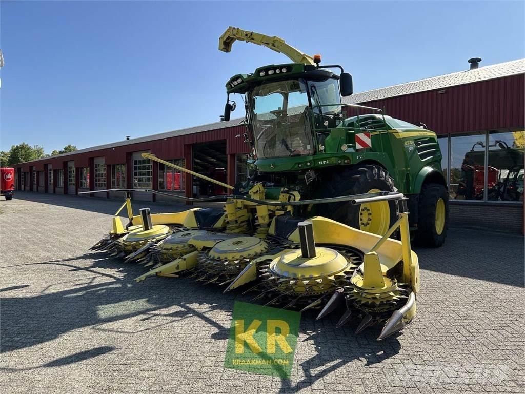John Deere 8500 牧草收穫機