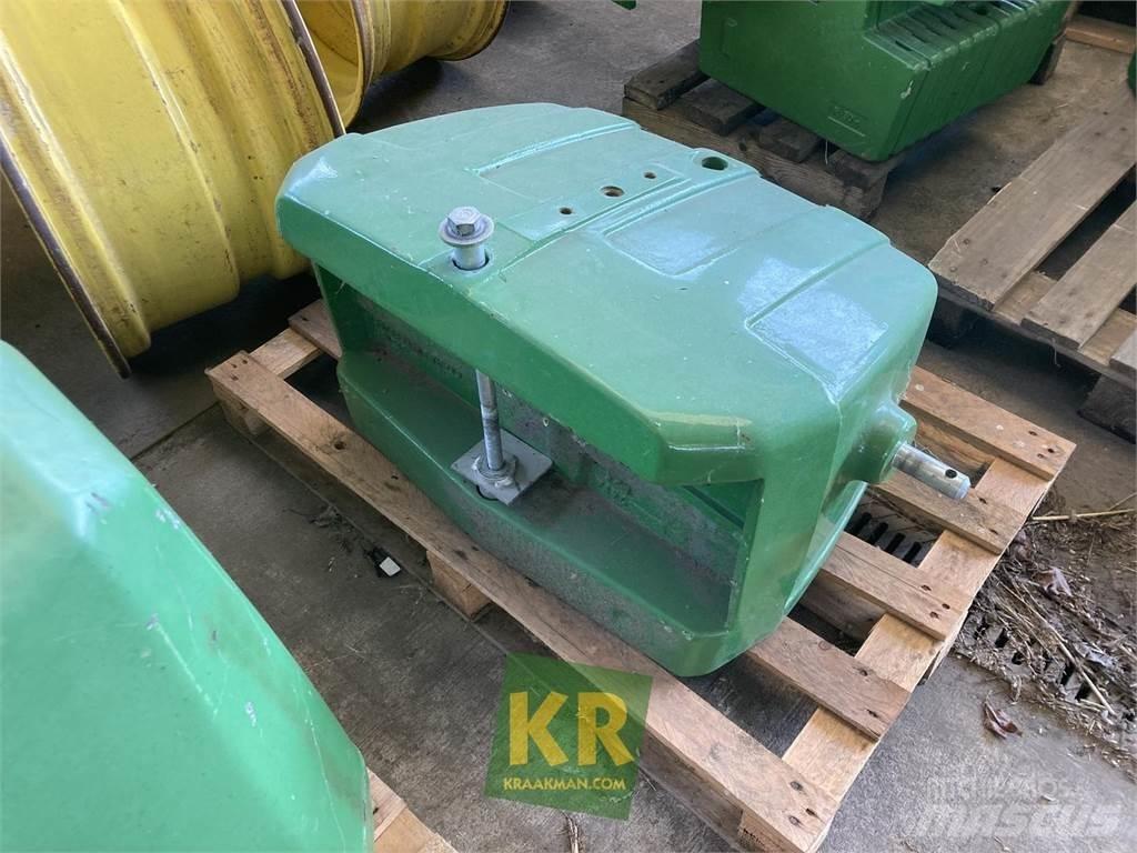 John Deere 900 kg 前配重塊