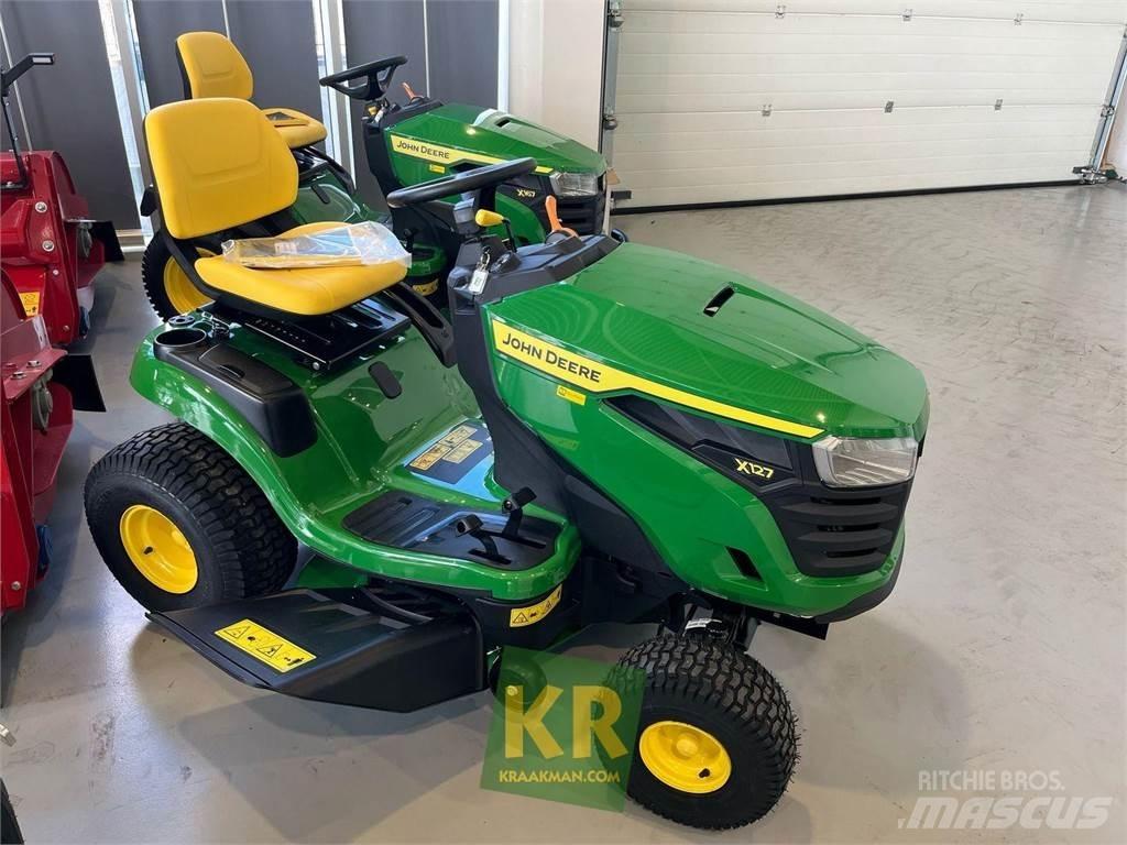 John Deere X127 騎乘式割草機
