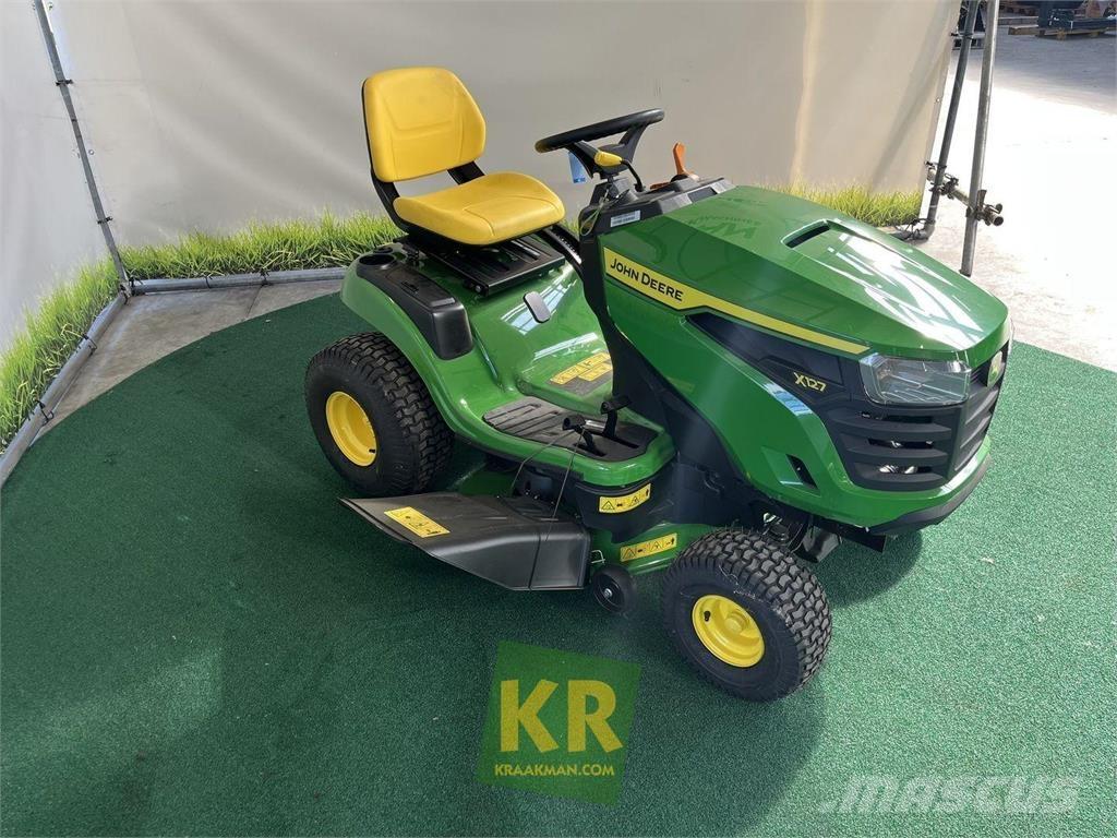 John Deere X127 騎乘式割草機