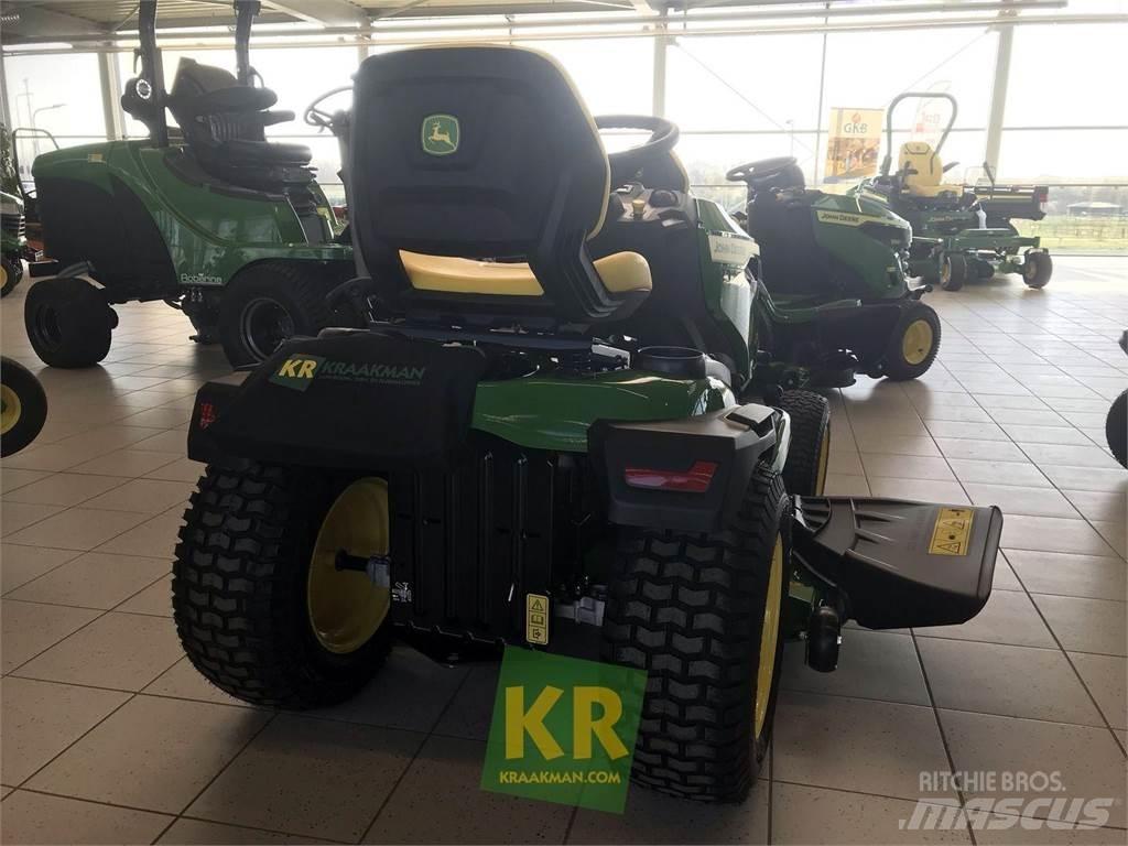 John Deere X167 騎乘式割草機