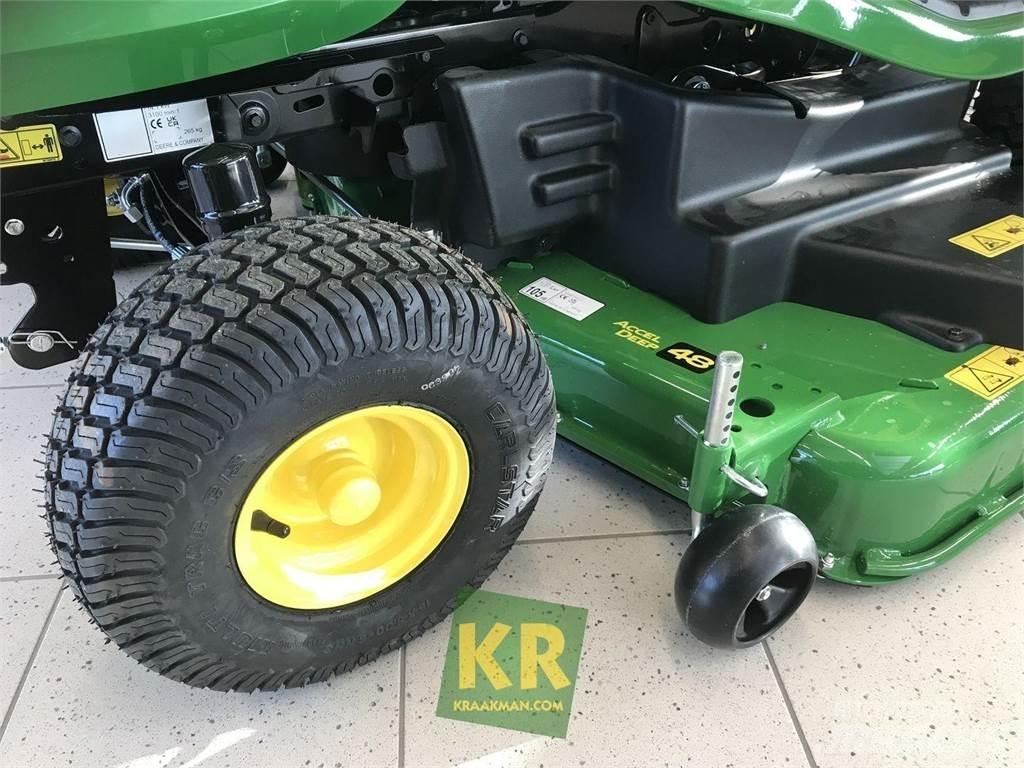 John Deere X370 騎乘式割草機