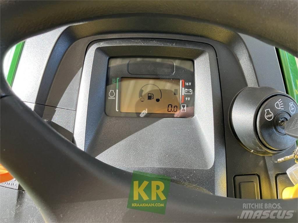 John Deere X590 騎乘式割草機