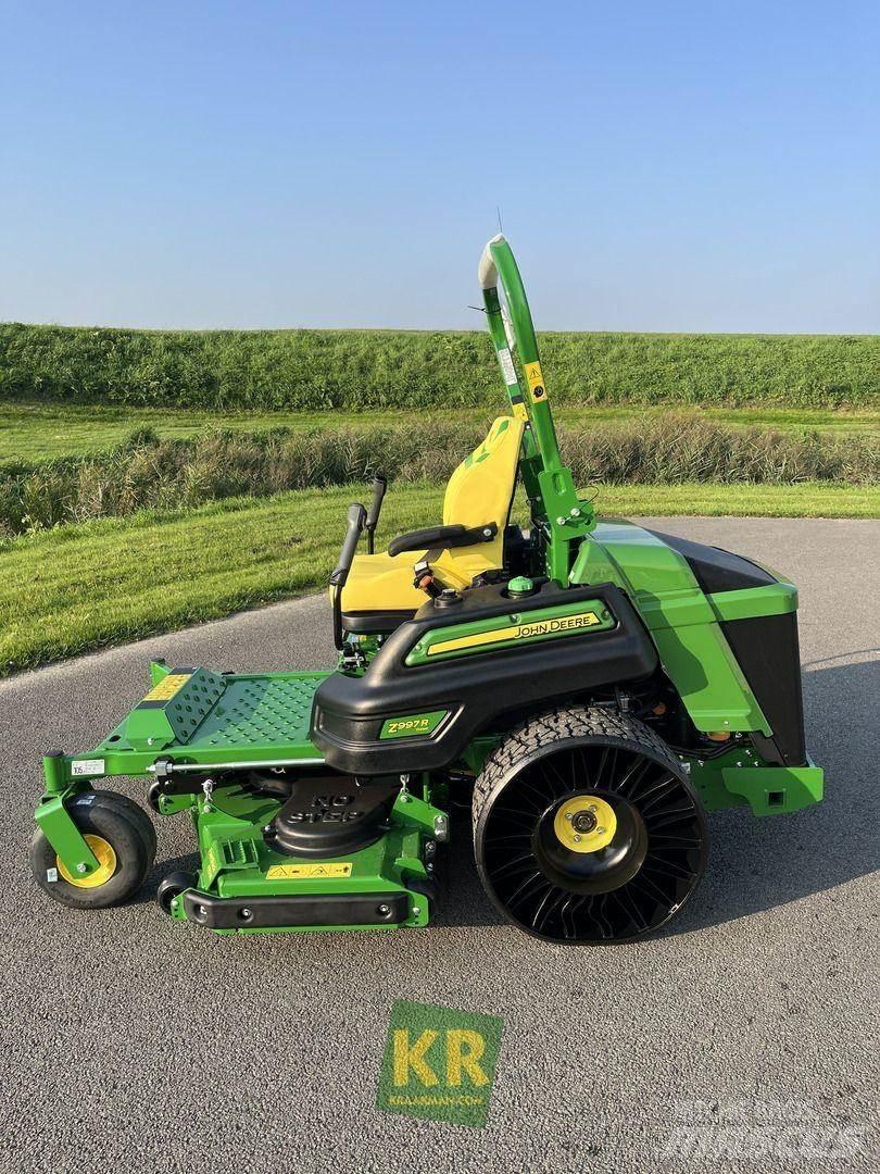 John Deere Z997R 騎乘式割草機