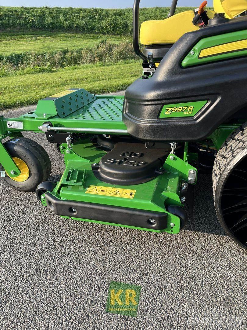 John Deere Z997R 騎乘式割草機