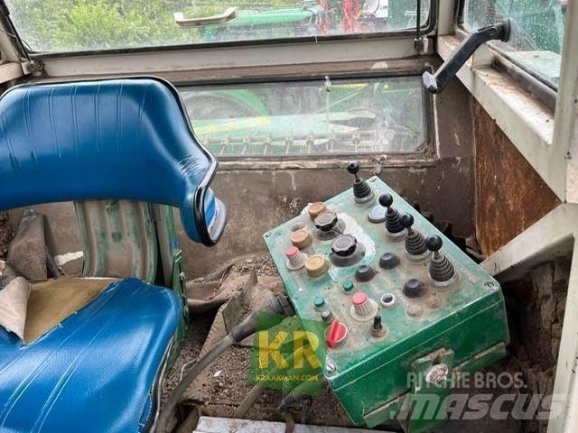 Krakei 6610 rooier 馬鈴薯收穫機和挖掘機