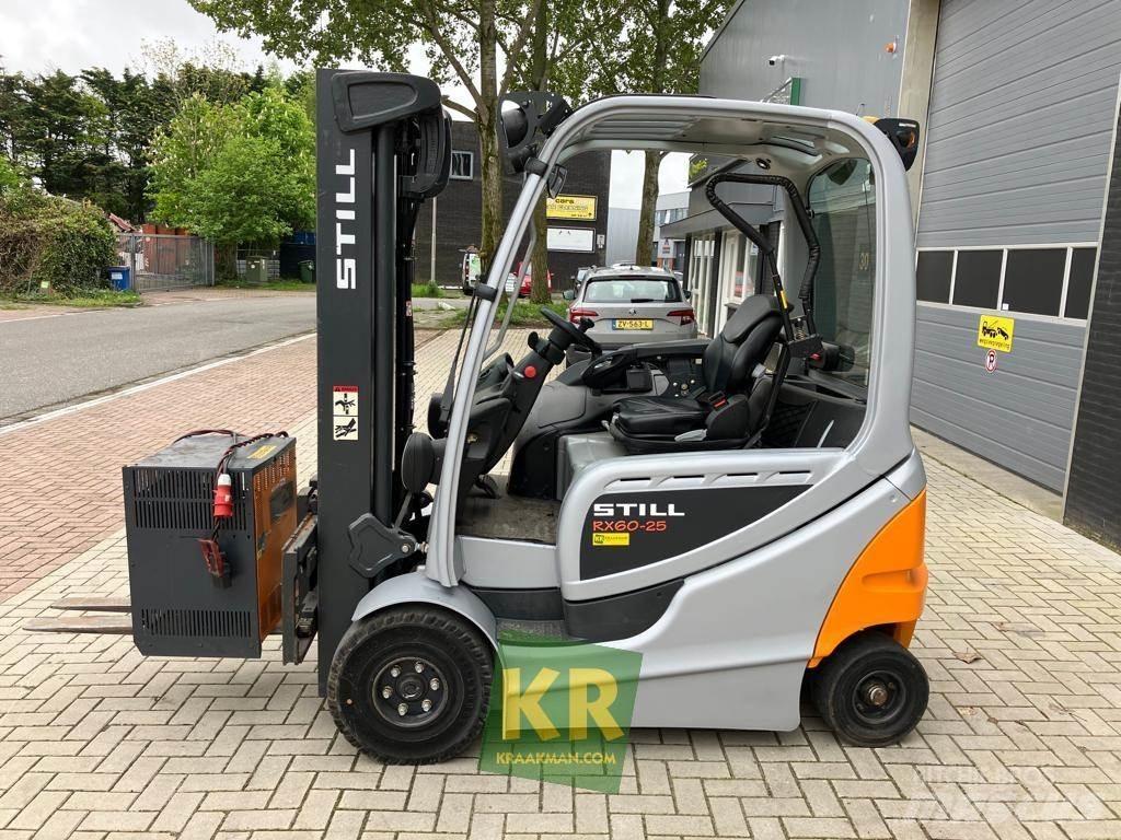 Still RX 60-25 農業用伸縮臂裝載機