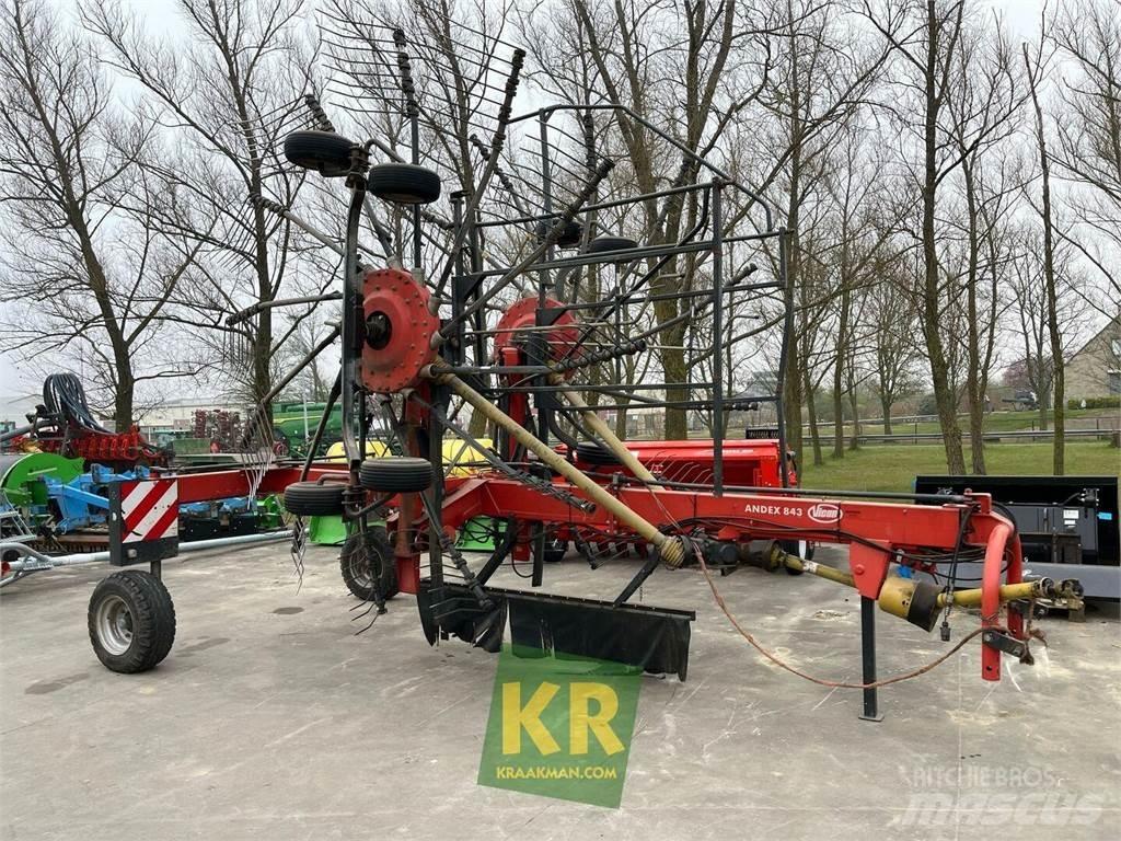 Vicon Andex 843 耙與翻草機