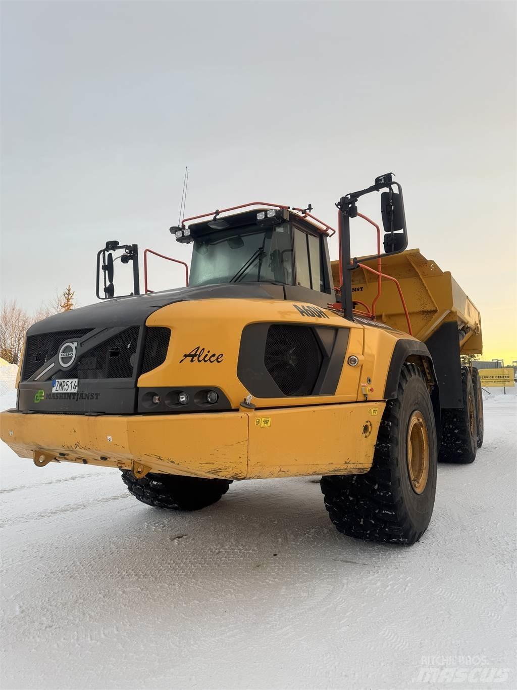 Volvo A60H 鉸接式起吊車