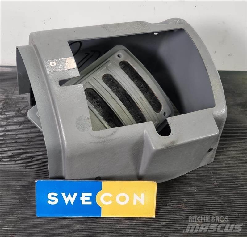 Volvo L90C HUV 駕駛室與內部