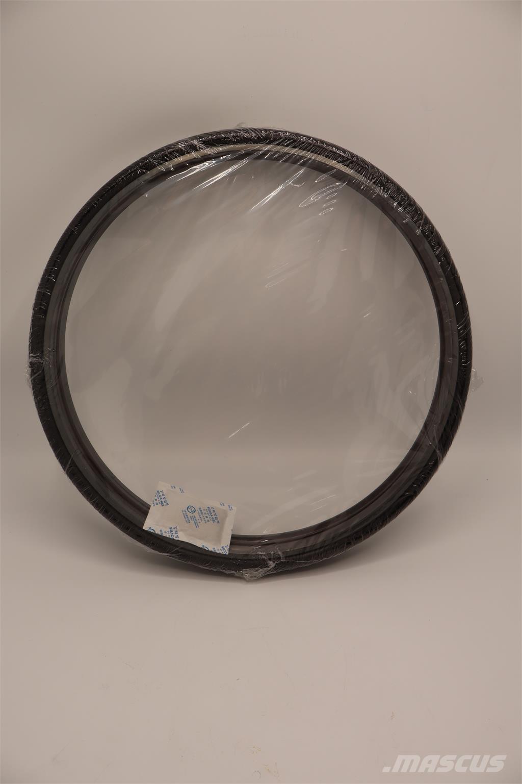 Volvo TÄTNING 傳動裝置