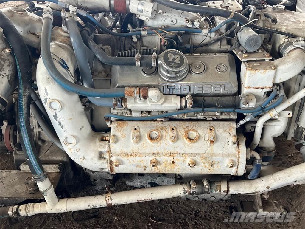 Detroit 6V92T 引擎/發動機