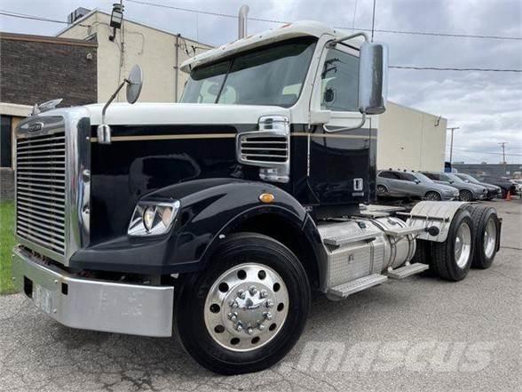 Freightliner 122SD 曳引機組件