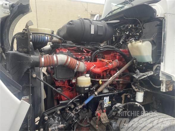 Kenworth T660 曳引機組件