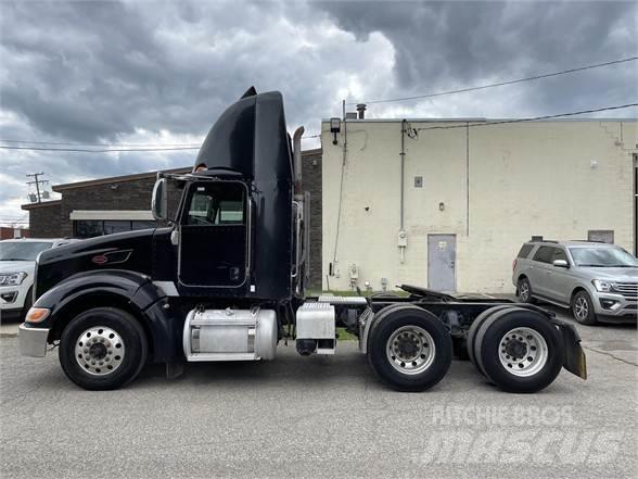 Peterbilt 386 曳引機組件