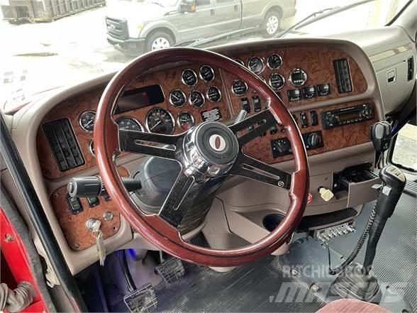 Peterbilt 587 曳引機組件
