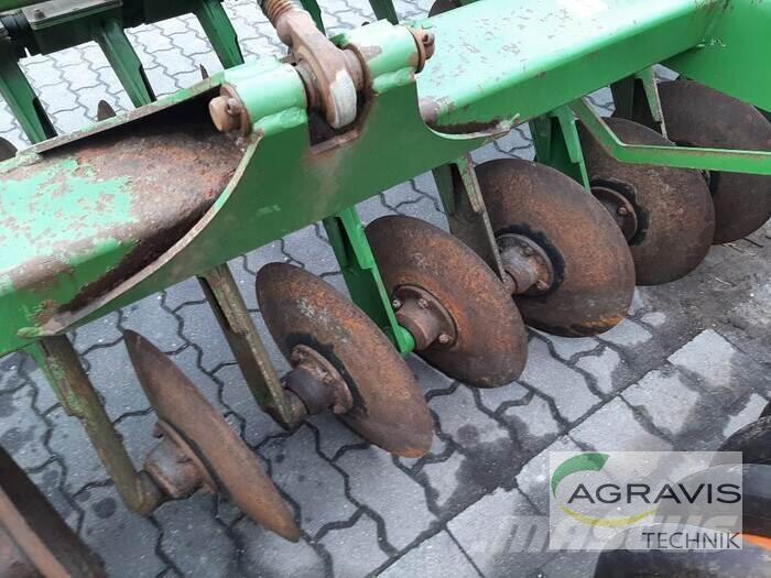 Amazone CATROS 5001-2 耙車