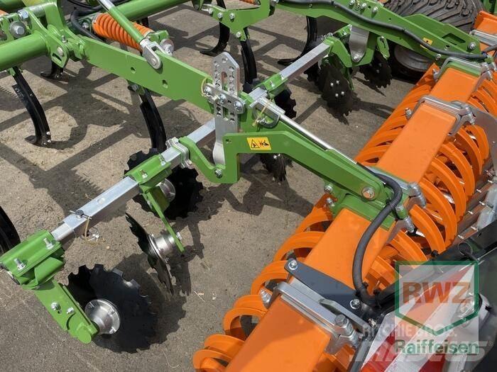 Amazone Cenio 300 中耕管理機