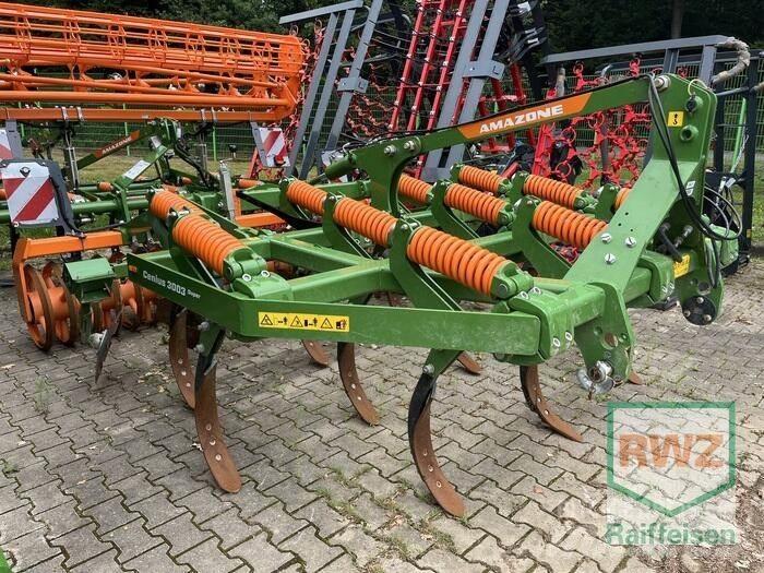 Amazone Cenius 3003 中耕管理機