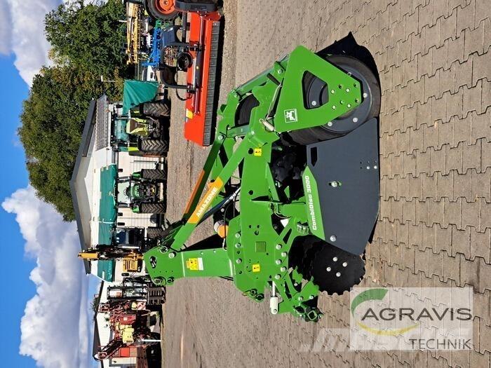 Amazone COMBIDISC 3000 耙車