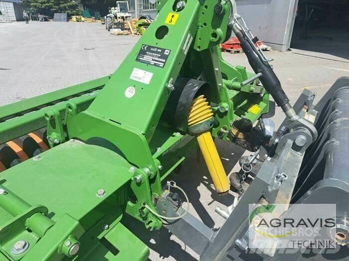 Amazone KE 3001 SUPER 動力耙和旋轉式耕耘機