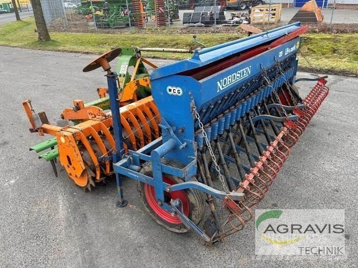 Amazone REV 30 耙車