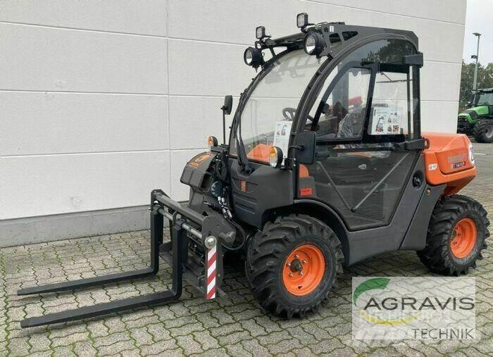 Ausa T144H 農業用伸縮臂裝載機