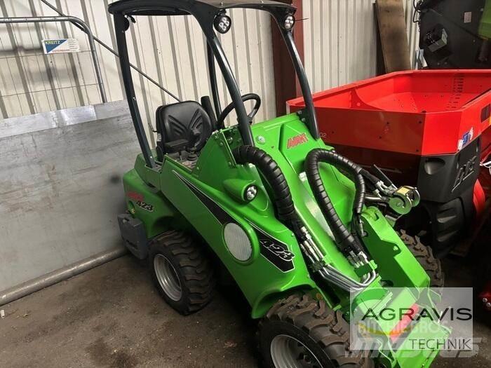 Avant 423 輪胎式裝載機