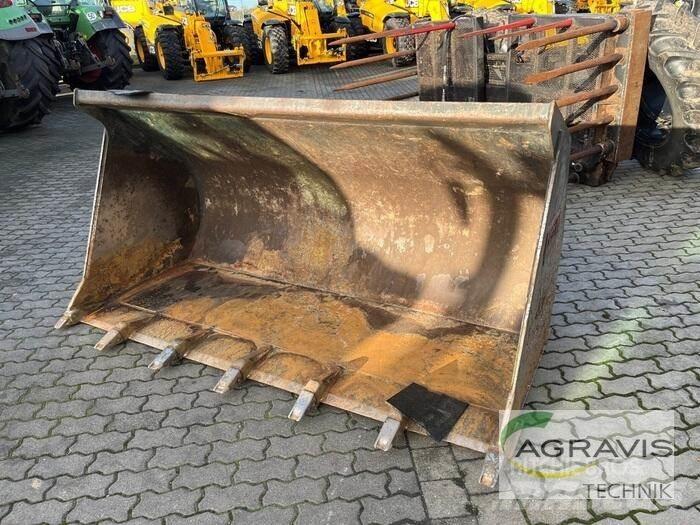 Case IH 721 輪胎式裝載機