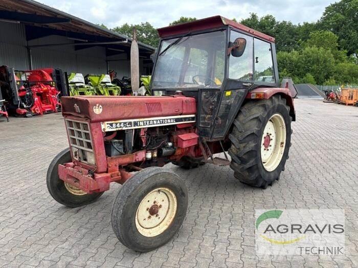 Case IH 844 S 曳引機