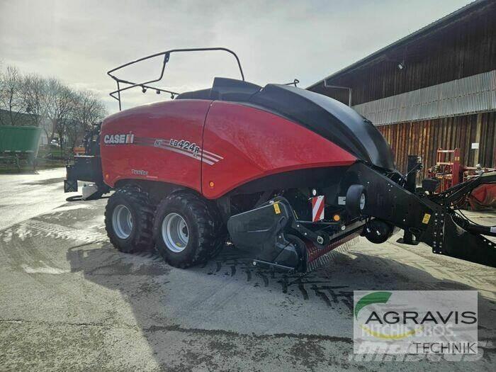 Case IH LB 424 R RL6 方形打捆機