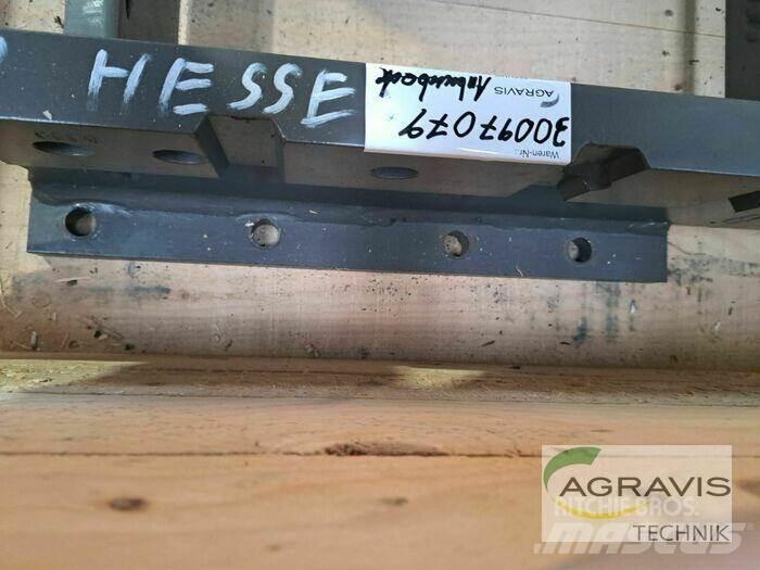 CLAAS ANHÄNGEBOCK 其他畜牧業機械和配件