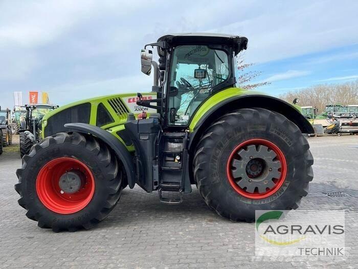 CLAAS AXION 950 CMATIC 曳引機