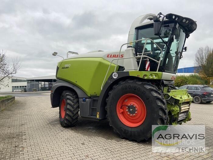 CLAAS JAGUAR 950 自走式飼料採集機