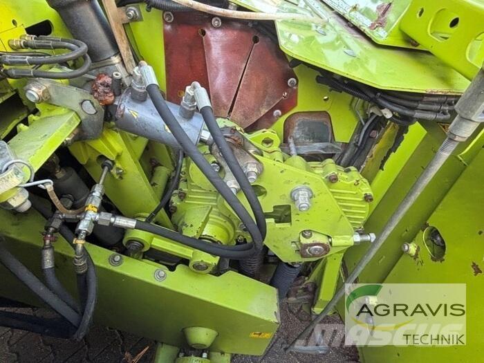 CLAAS JAGUAR 950 自走式飼料採集機