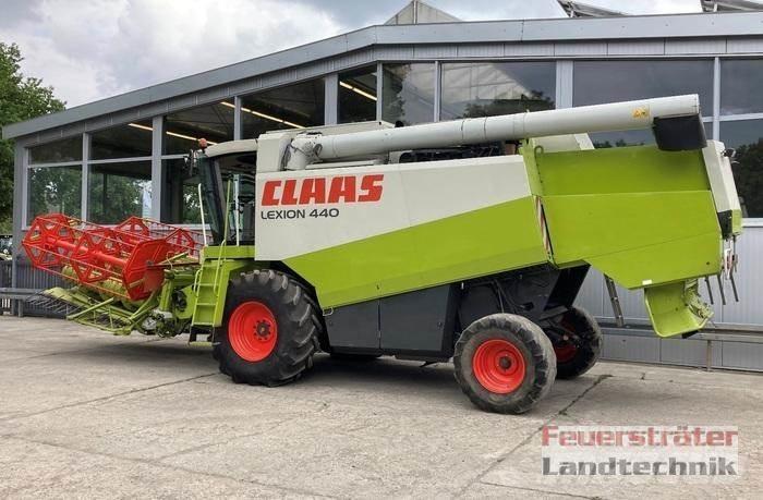 CLAAS LEXION 440 AC 聯合收穫機