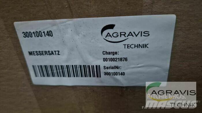 CLAAS MESSERSATZ 自走式飼料採集機