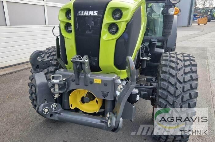 CLAAS NEXOS 240 L 曳引機