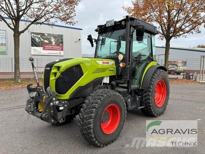 CLAAS NEXOS 240 L 曳引機