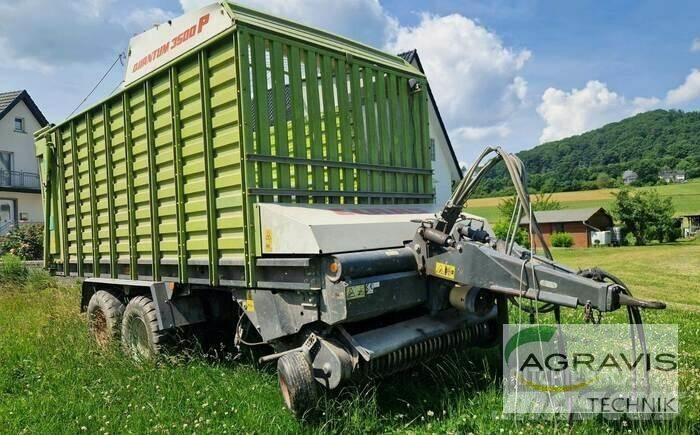 CLAAS QUANTUM 3500 P 自裝式拖車