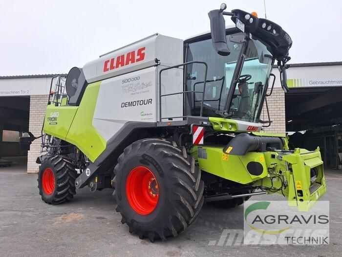 CLAAS TRION 540 聯合收穫機