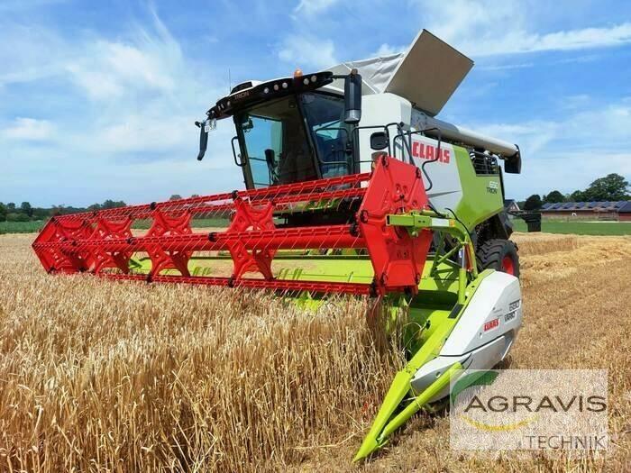 CLAAS TRION 650 聯合收穫機
