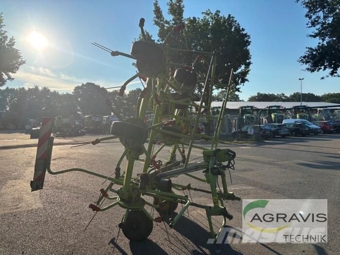 CLAAS VOLTO 870 (9.5) 耙與翻草機