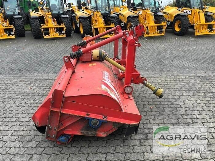 Dücker UM 27 莖葉去葉機