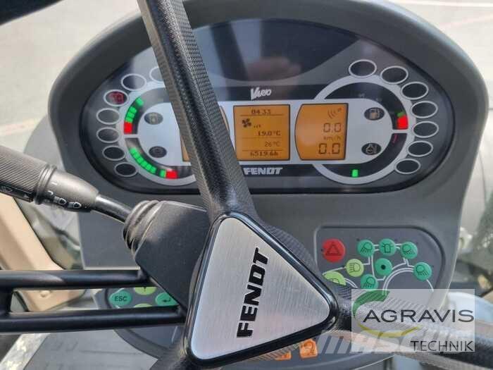 Fendt 714 VARIO SCR 曳引機