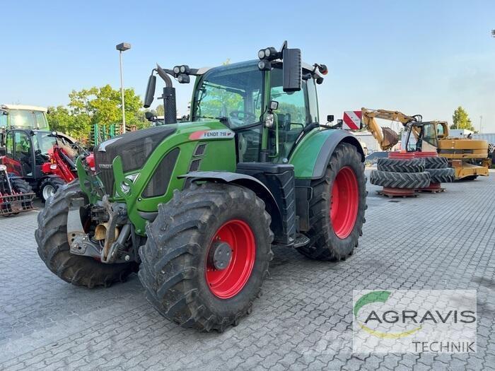 Fendt 718 VARIO S4 曳引機