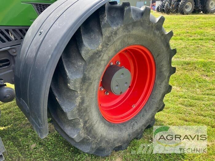 Fendt 718 VARIO S4 曳引機